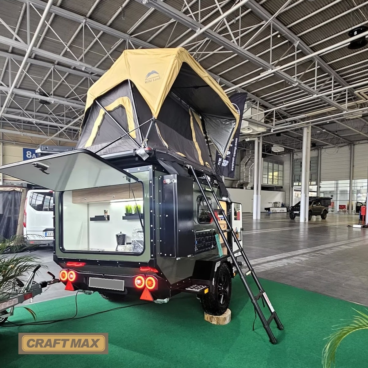 CRAFTMAX® BLACK BROTHER EXP-2 7.5 Extreme OffRoad Caravan ThermoSandwich 2.50x1.40x1.30m, vollausgestattet mit Möbel, Bett, Küche 100kmh (5)