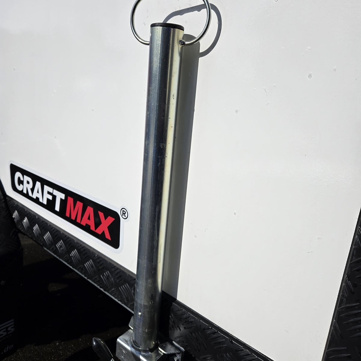 OffRoad® 1300 Speedcaravan CROSS 3.00x1.46x1.90m, mit Küche, Bett, Fenster, Tür, Dachträger, Ladebordwand - 100kmh (10)