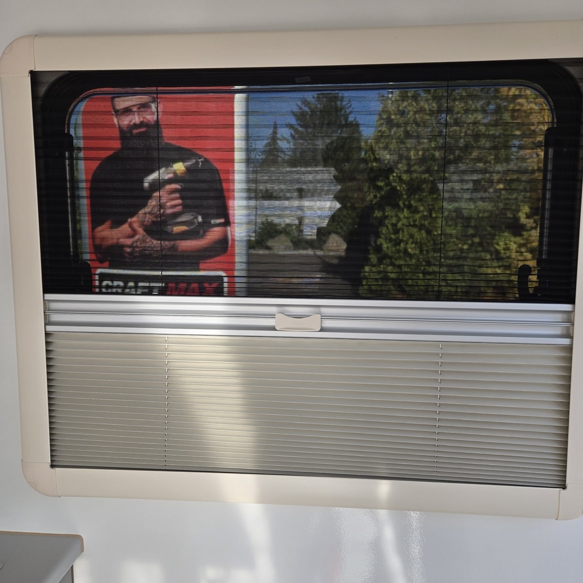 OffRoad® 1300 Speedcaravan CROSS 3.00x1.46x1.90m, mit Küche, Bett, Fenster, Tür, Dachträger, Ladebordwand - 100kmh (22)